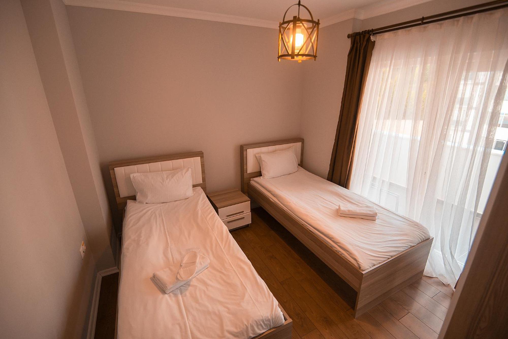 Royal Comfort Hotel Arakli Ngoại thất bức ảnh